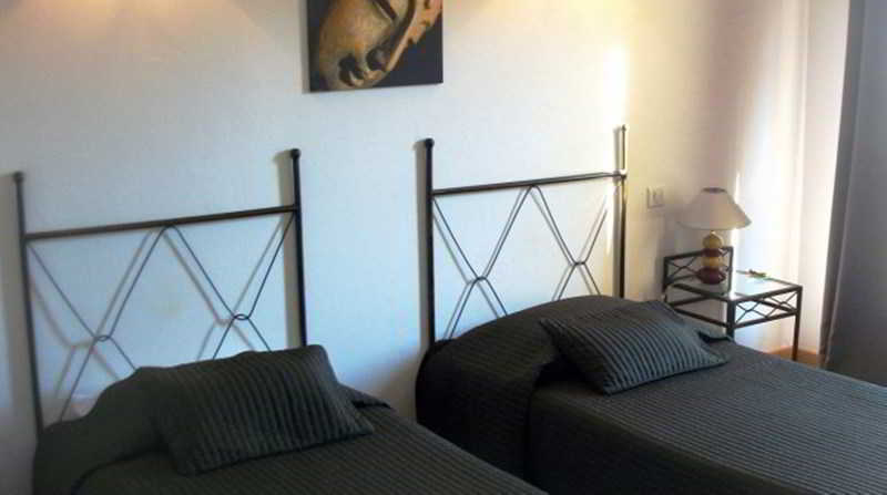 The Originals City, Hotel Le Village Provencal, Aix-En-Provence Nord Pertuis Exteriör bild