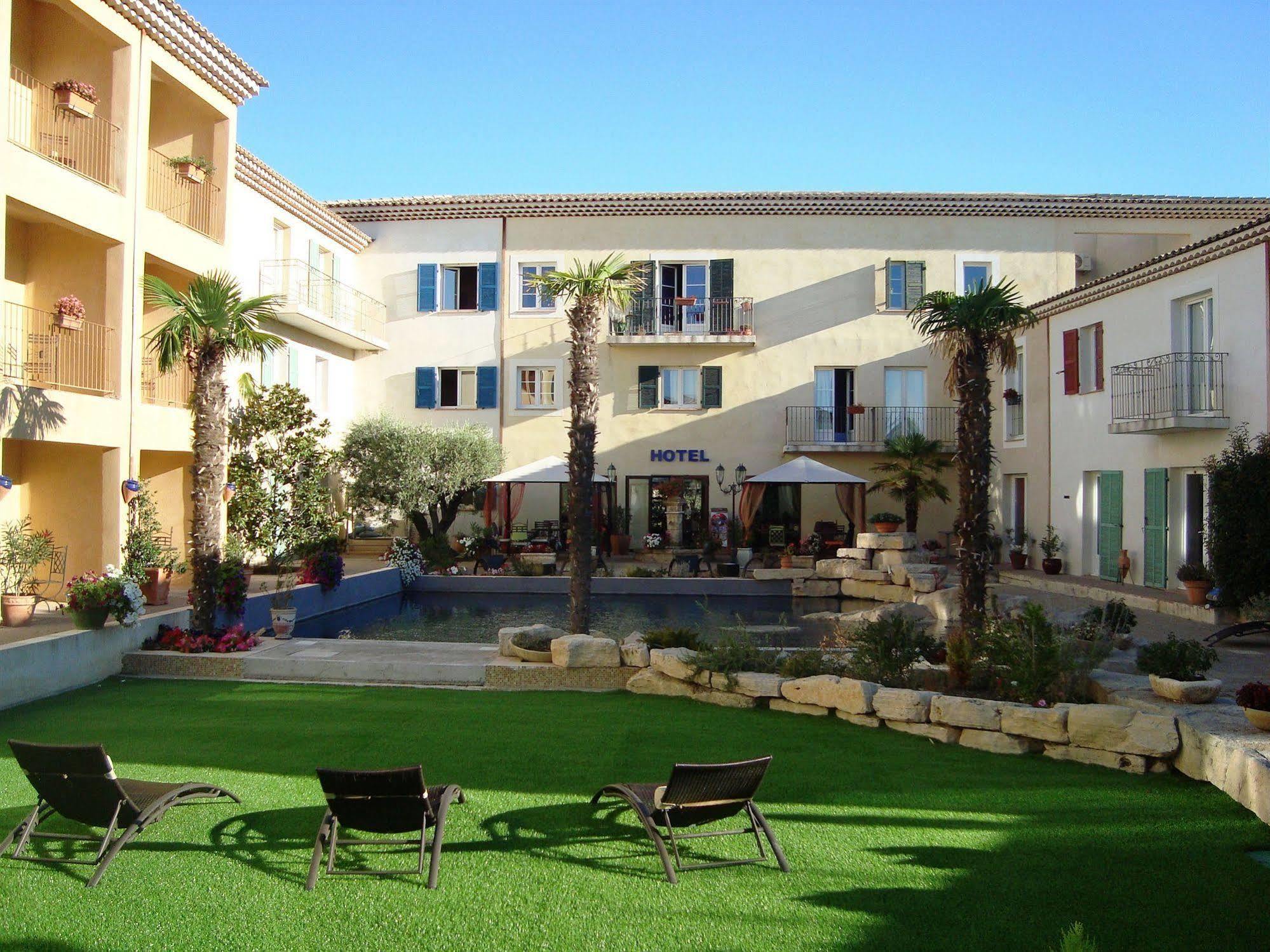 The Originals City, Hotel Le Village Provencal, Aix-En-Provence Nord Pertuis Exteriör bild